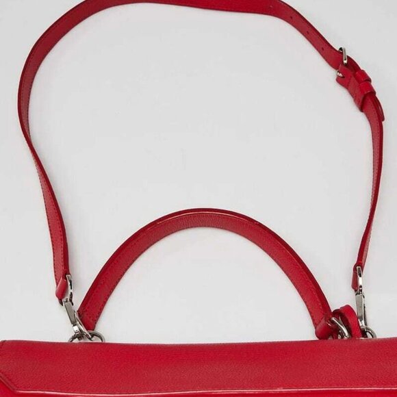 Louis Vuitton Rubis Calfskin Leather Lockme II Bag - Picture 10 of 11